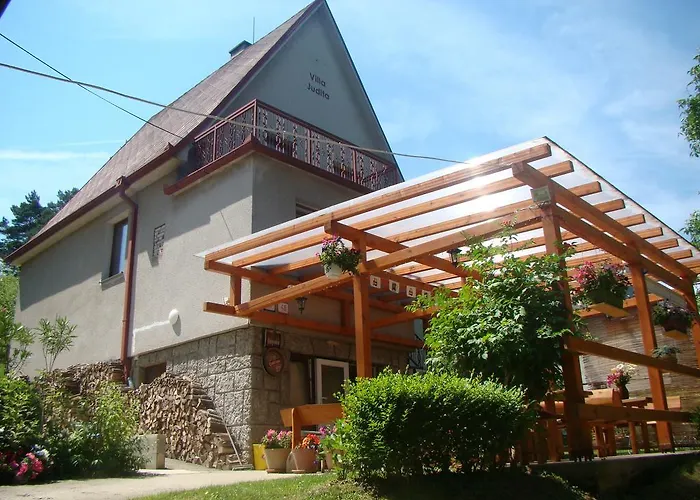 由迪塔别墅度假屋 * Moravany nad Váhom